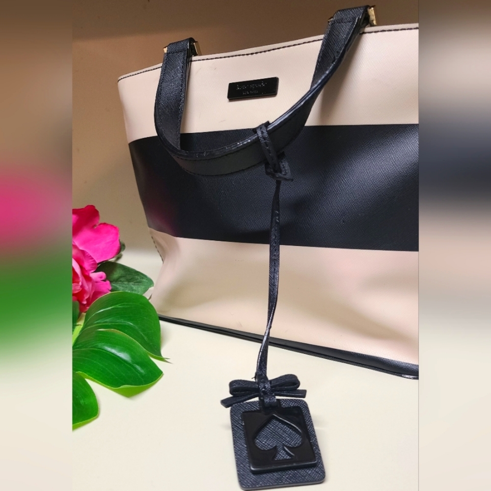 Kate Spade | Leather mini tote | Navy & Cream | Hit pink interior
